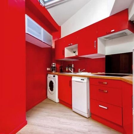 Cozy 2 Bedroom Apartment In Paris Bagian luar foto