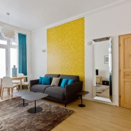 Cozy 2 Bedroom Apartment In Paris Bagian luar foto