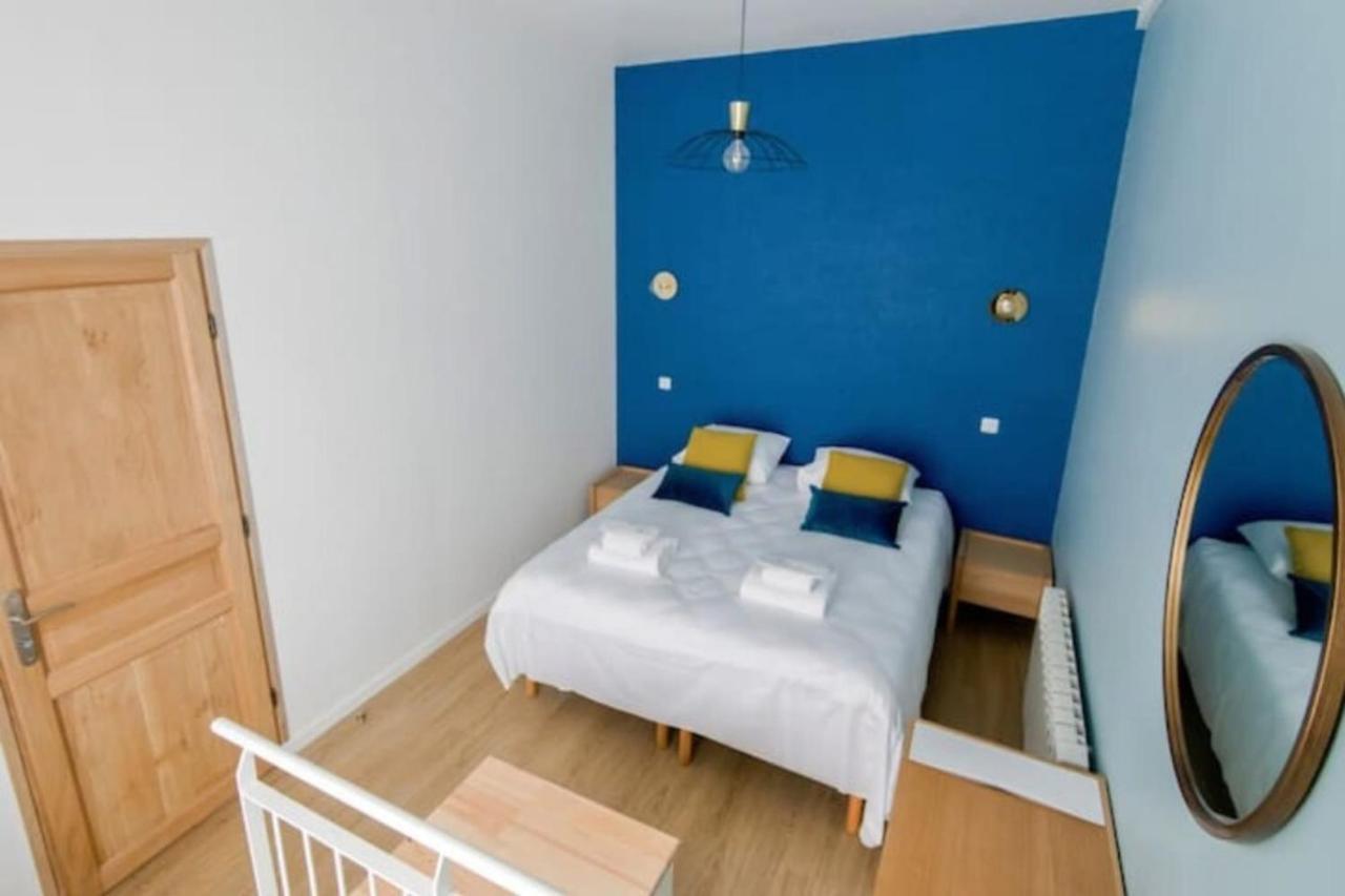 Cozy 2 Bedroom Apartment In Paris Bagian luar foto